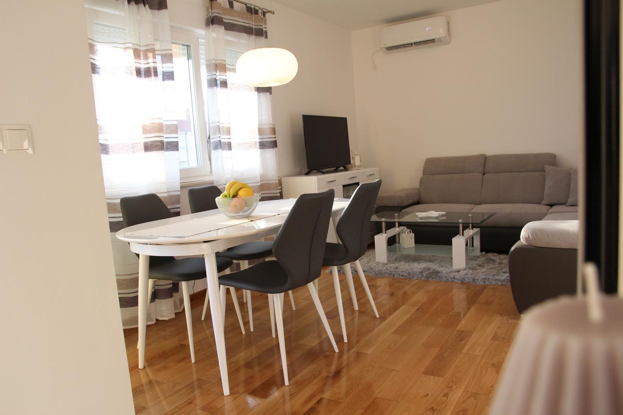 Apartment Mario Podstrana Dış mekan fotoğraf