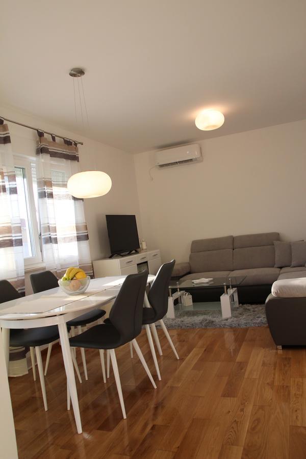 Apartment Mario Podstrana Dış mekan fotoğraf